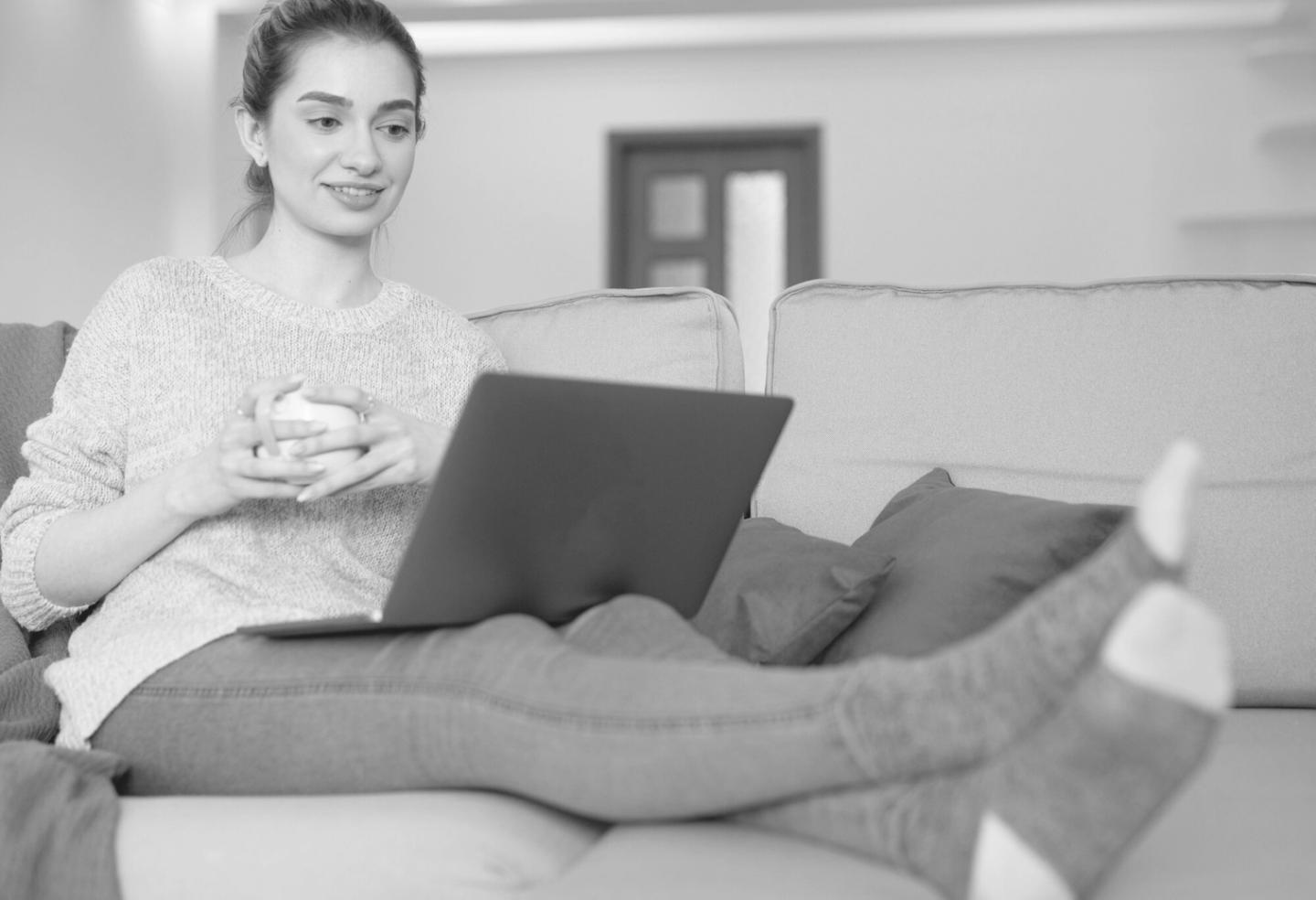 Documentación financiera organizada profesionalmente